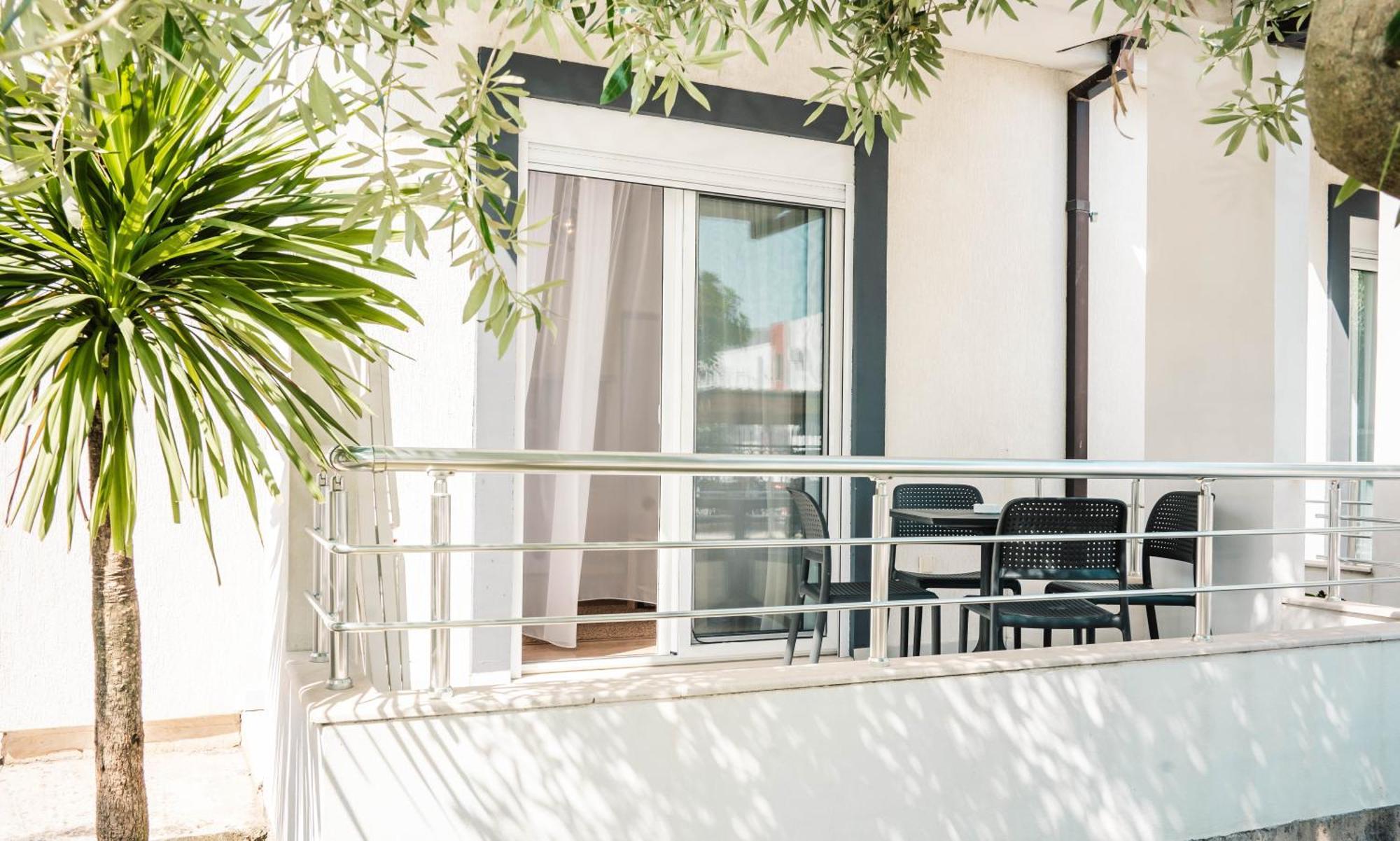 Apartments Antique Ulcinj Extérieur photo